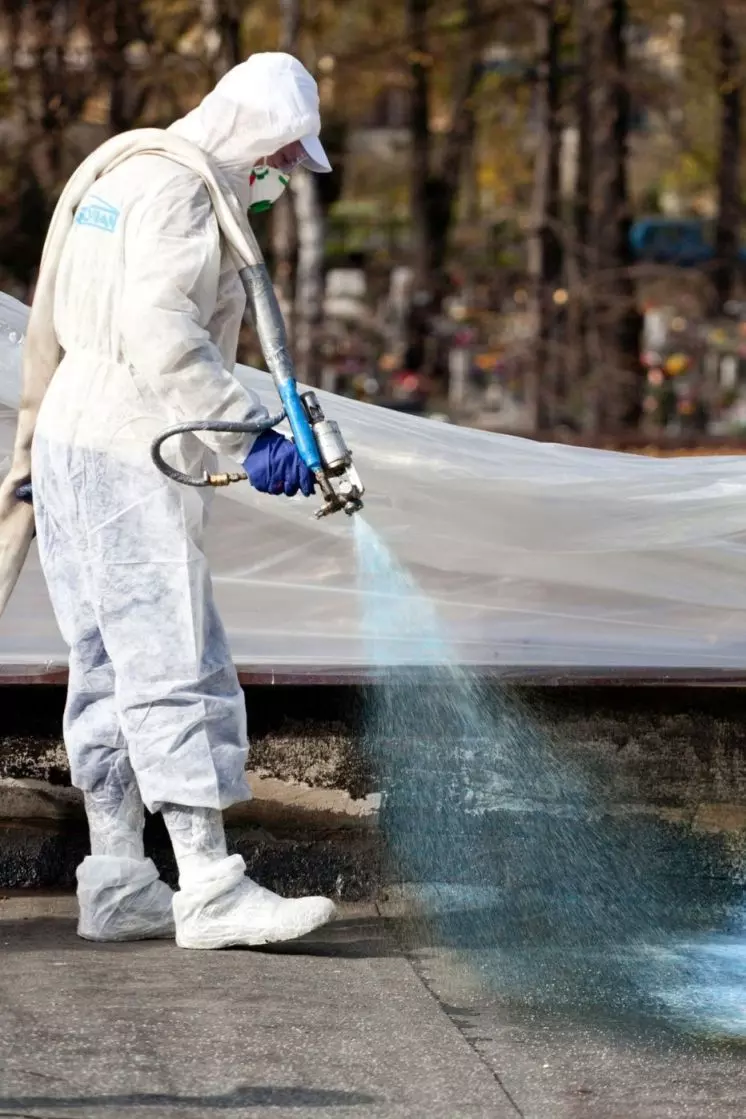 nakładania piany z zewnątrz