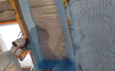 Czym jest współczynnik przenikania ciepła (U) i dlaczego jest tak ważny?